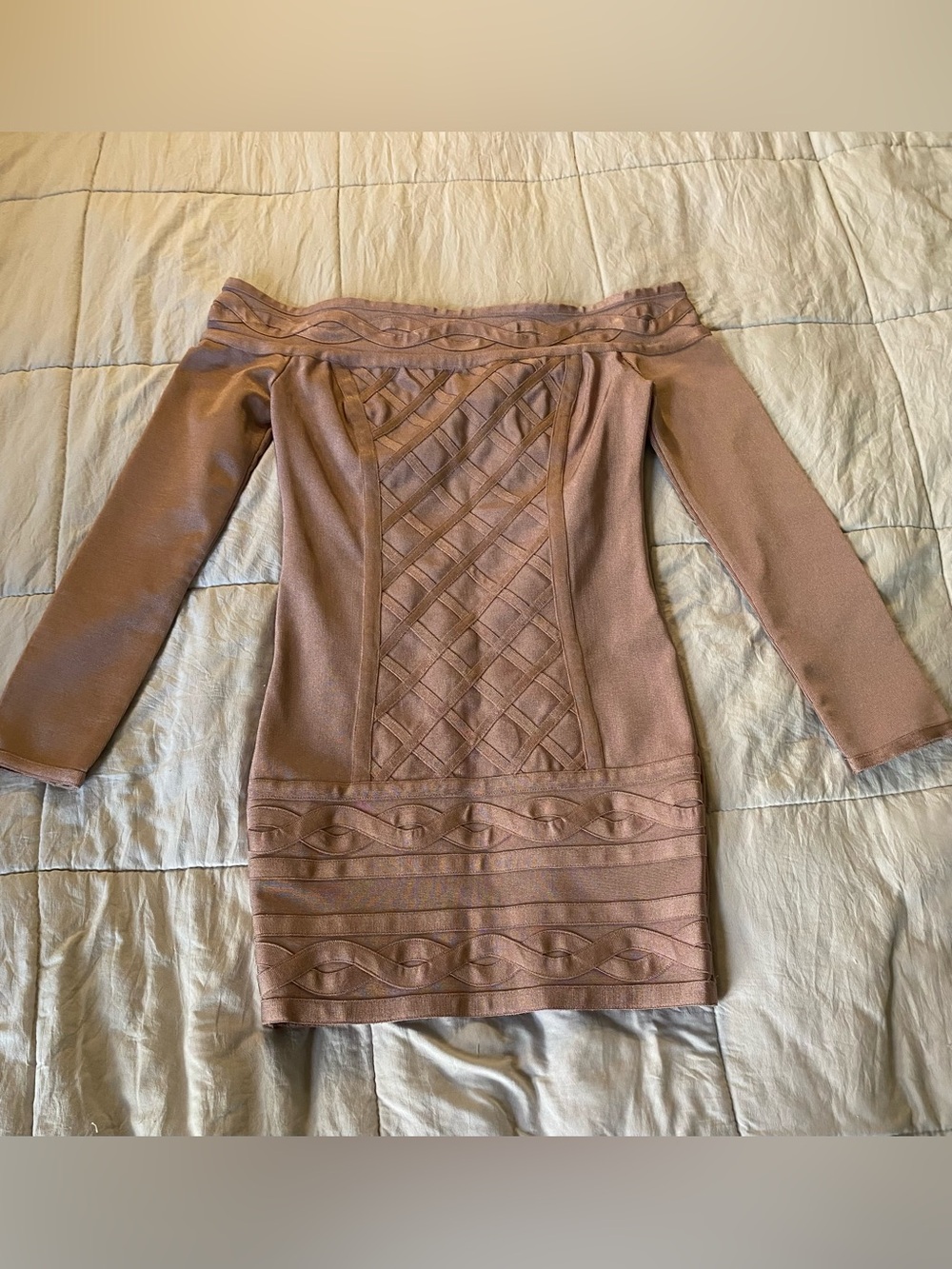 WOW couture Off-Shoulder Textured Bodycon Dress in Mauve Pink